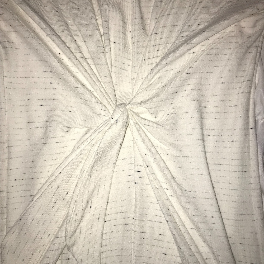 NWT V-neck Dress! - Picture 3 of 4